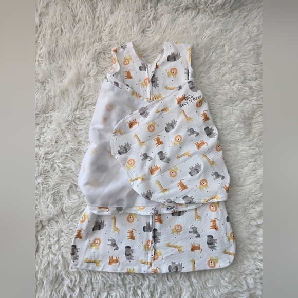 Halo Other - Halo 100% Cotton SleepSack swaddle Animal Print. Color: Jungle. Size Newborn 0-